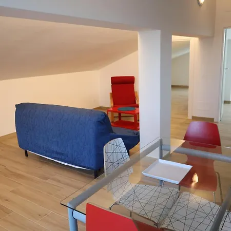 Siute Mansarda Apartamento